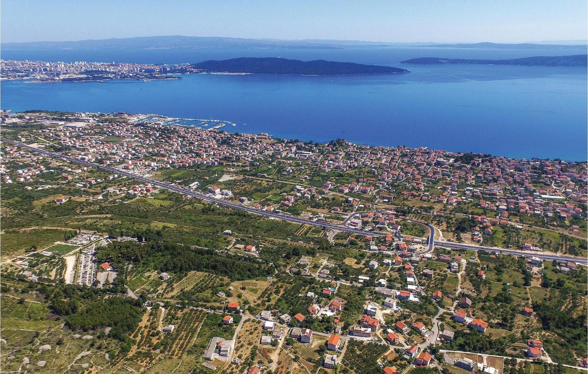Gorgeous Home In Kastel Gomilica With Wifi Kaštela Exterior foto